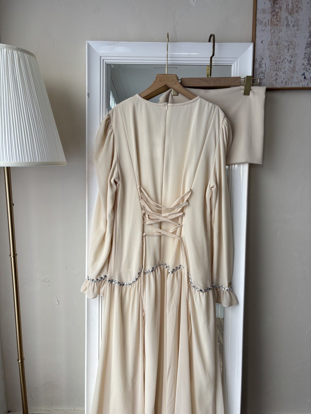 Elmiza Abaya - Butter Yellow Elmiza Abaya