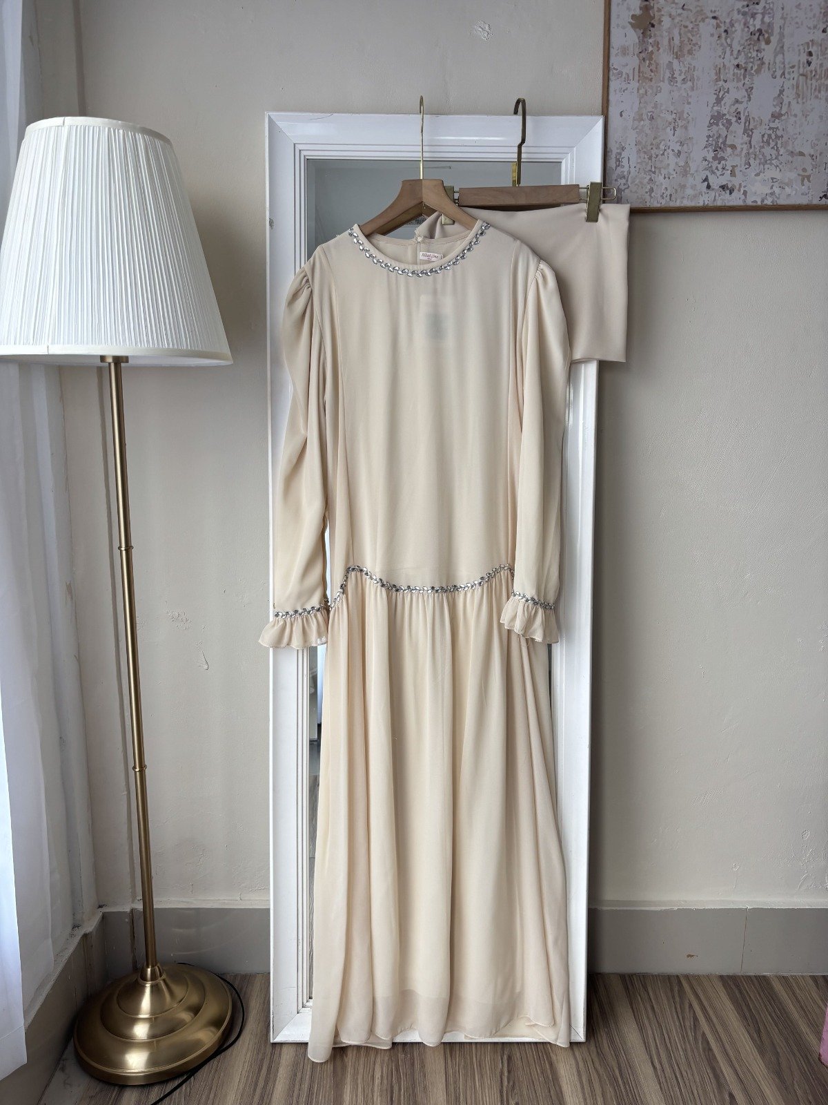 Elmiza Abaya - Butter Yellow Elmiza Abaya